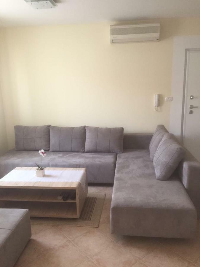 Ejla Apartment *